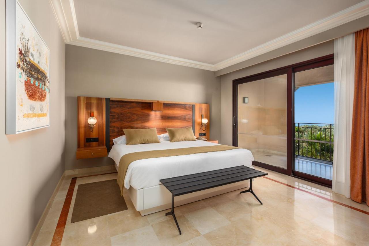 Lopesan Costa Meloneras Resort & Spa Exterior photo A bedroom at the resort