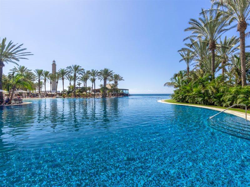 Lopesan Costa Meloneras Resort & Spa Exterior photo Infinity pool at the Royal Beach Hotel, Cyprus