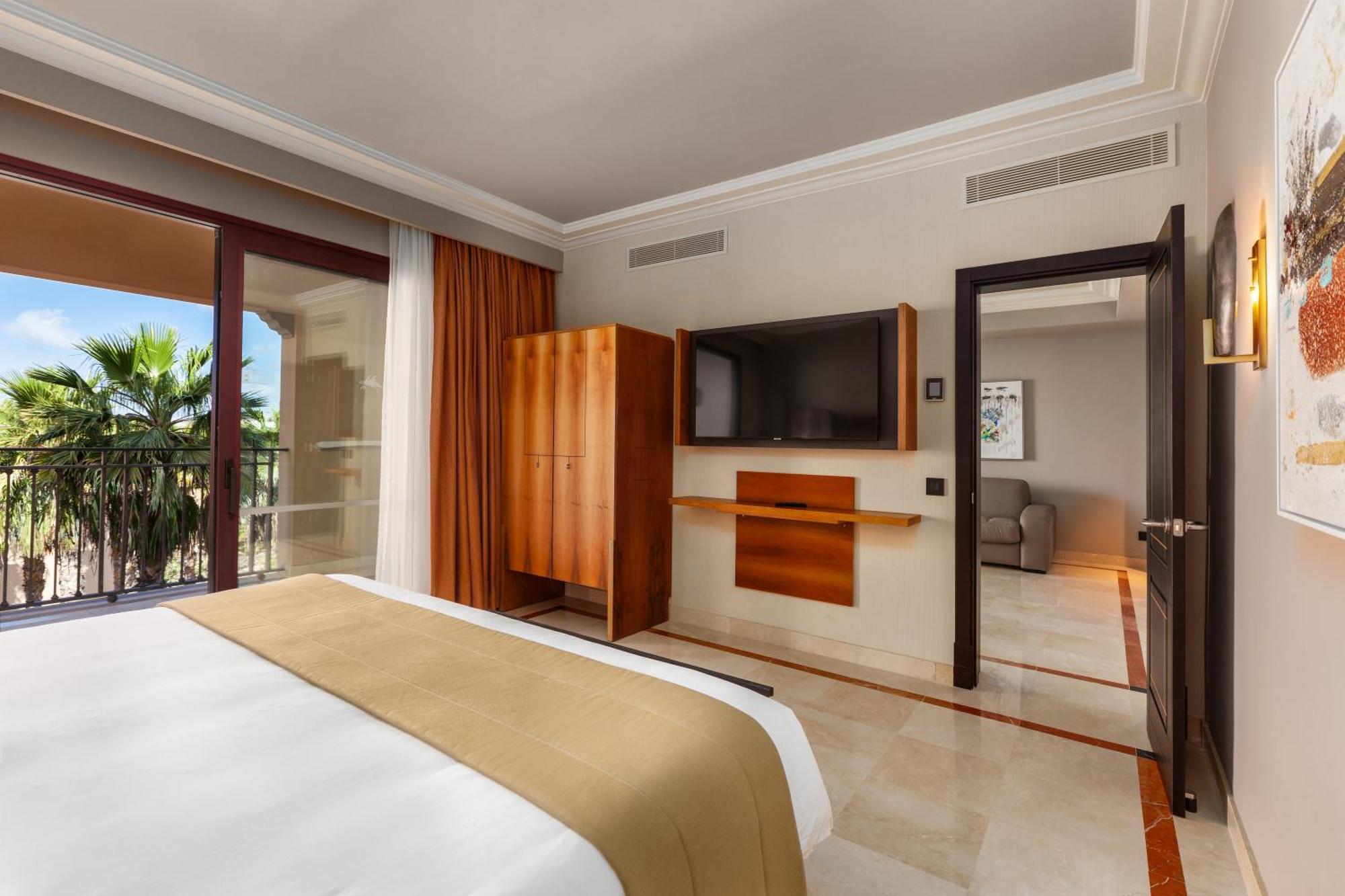 Lopesan Costa Meloneras Resort & Spa Exterior photo Junior Suite